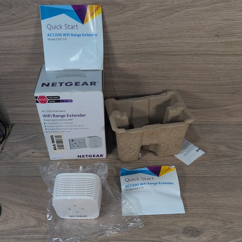 Netgear wifi extender booster - wifi,